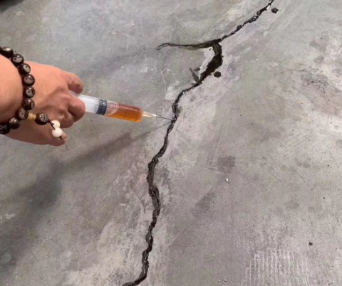 宁晋混凝土裂缝修补技术详解​